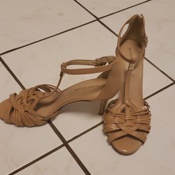 Antonio Melani Tan Heels - Picture 3 of 7